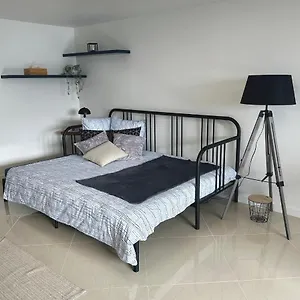 Petite Maison Studio Tout Confort Cosy Autoroute Et Gare Appartement Givors